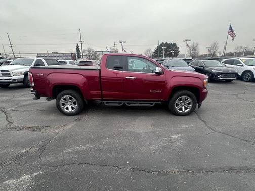 2017 GMC Canyon SLT
