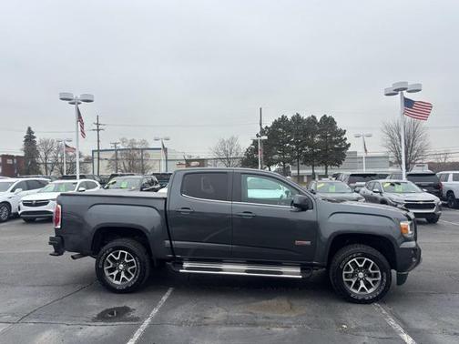 2016 GMC Canyon SLE