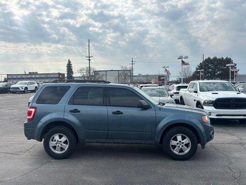 2011 Ford Escape XLT