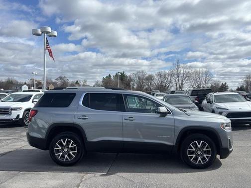 2023 GMC Acadia AWD SLE