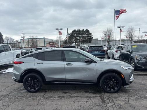 2024 Buick Envista Sport Touring FWD