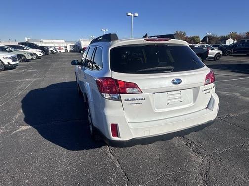 2011 Subaru Outback 3.6 R Limited