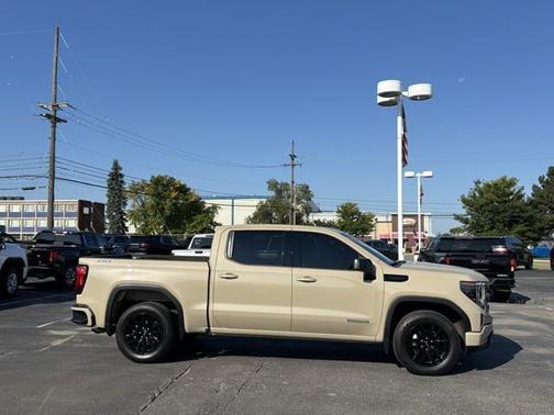 2022 GMC Sierra 1500 Elevation