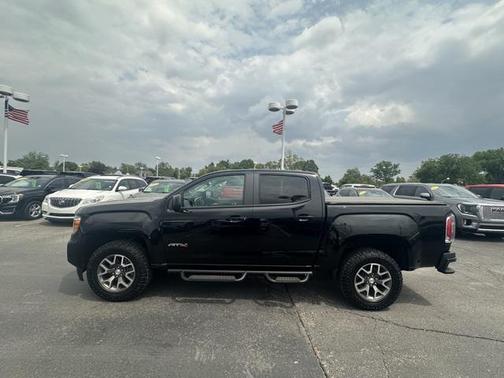 2022 GMC Canyon Base