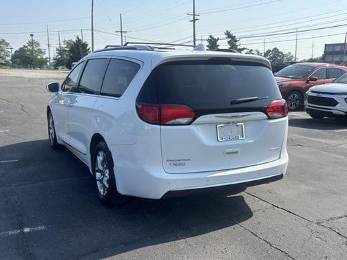 2019 Chrysler Pacifica Limited