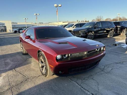 2018 Dodge Challenger SXT