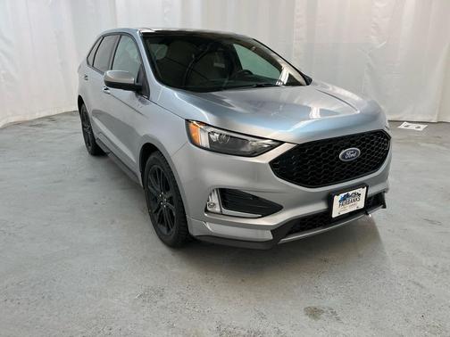 2022 Ford Edge ST-Line