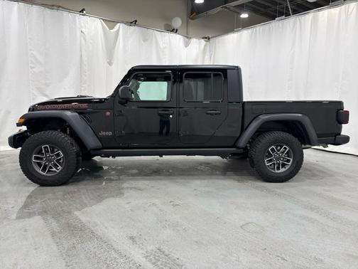 2025 Jeep Gladiator Mojave