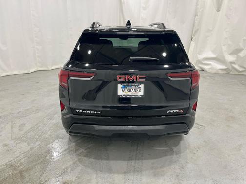 2026 GMC Terrain AWD AT4
