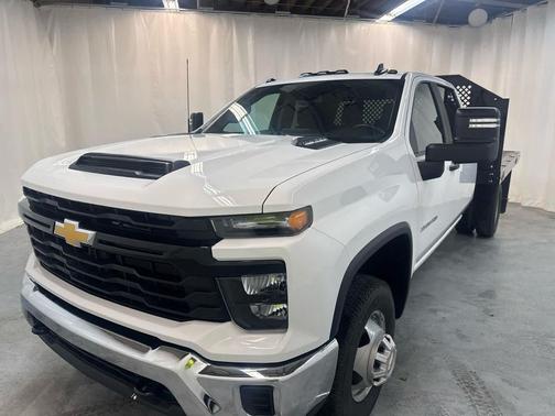 2025 Chevrolet Silverado 3500 WT