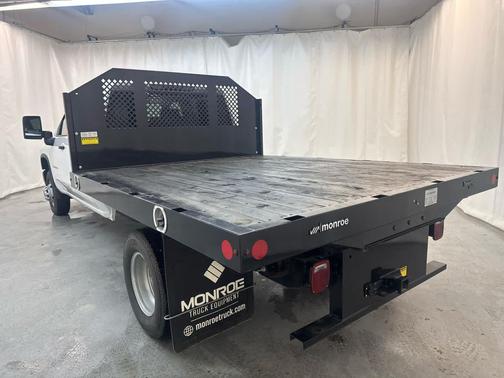 2025 Chevrolet Silverado 3500 WT