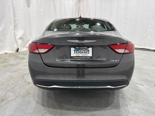 Granite Crystal Clearcoat Metallic 2015 Chrysler 200 Limited