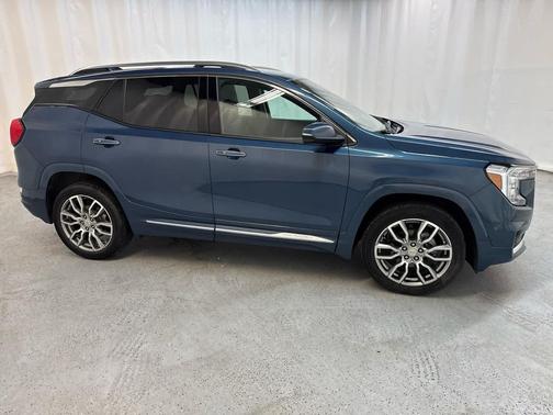 2024 GMC Terrain Denali