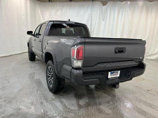 2020 Toyota Tacoma TRD Sport