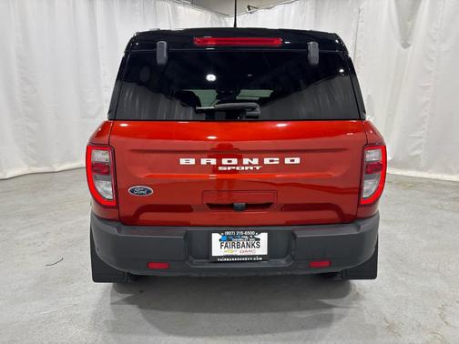 Hot Pepper Red Metallic Tinted Clearcoat 2024 Ford Bronco Sport Outer Banks