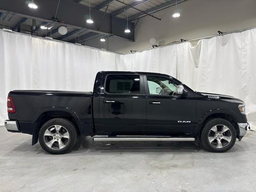 Diamond Black 2019 RAM 1500 Laramie