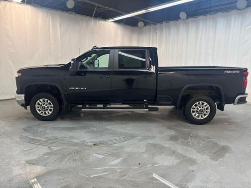 2025 Chevrolet Silverado 2500 LT