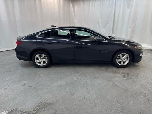 2022 Chevrolet Malibu 1LS