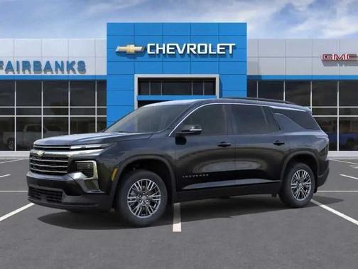 Mosaic Black Metallic 2026 Chevrolet Traverse LT
