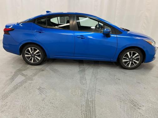 2021 Nissan Versa 1.6 SV