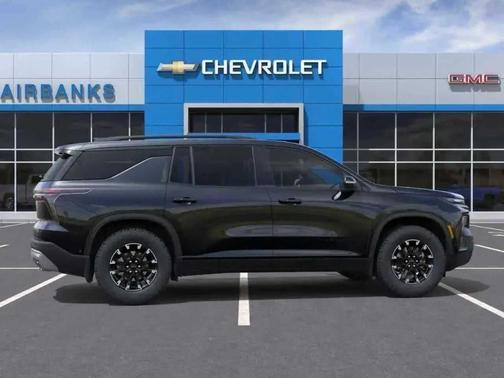 Mosaic Black Metallic 2026 Chevrolet Traverse Z71