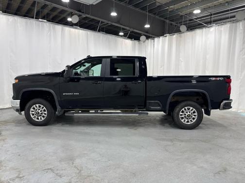 Black 2026 Chevrolet Silverado 2500 LT