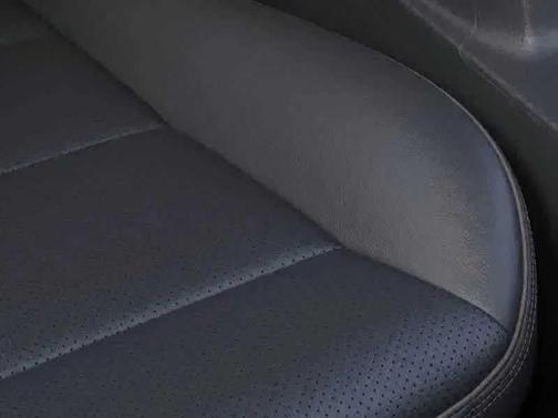 Glacier Metallic 2026 GMC Canyon Denali