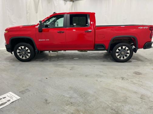 2022 Chevrolet Silverado 2500 Custom