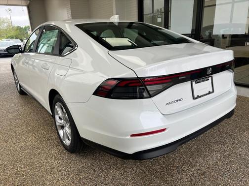 2025 Honda Accord LX 1.5T