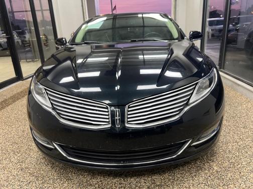 2014 Lincoln MKZ Hybrid Base