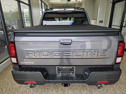 Modern Steel Metallic 2026 Honda Ridgeline RTL