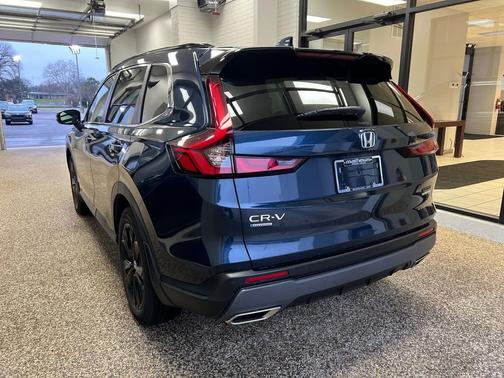 2024 Honda CR-V Hybrid Sport Touring AWD
