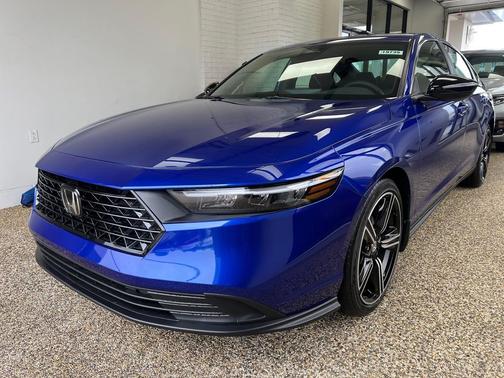 2025 Honda Accord Hybrid Base