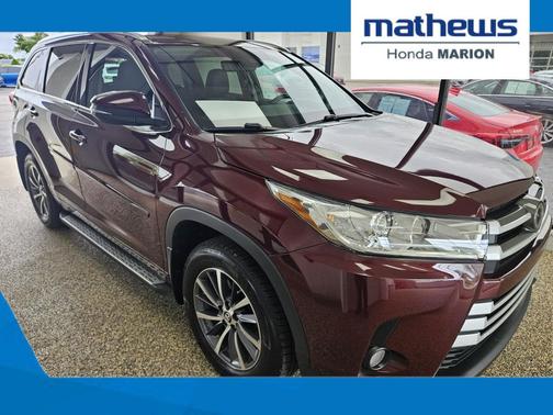 Ooh La La Rouge Mica 2017 Toyota Highlander XLE