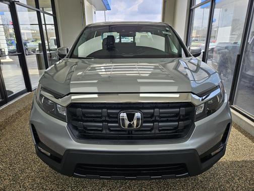 Solar Silver Metallic 2026 Honda Ridgeline RTL