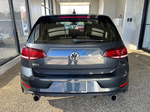 2018 Volkswagen Golf GTI 2.0T S 4-Door