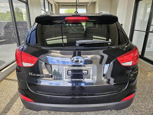 Ash Black Mica 2015 Hyundai TUCSON SE