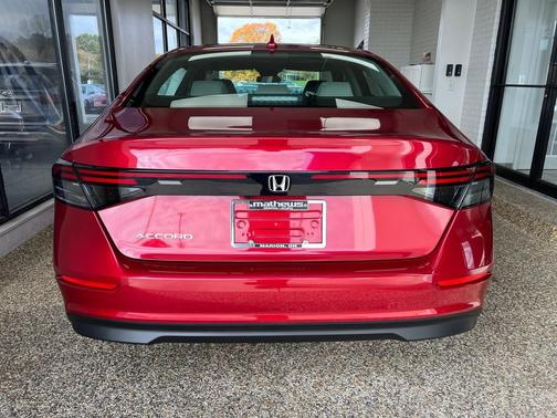 2024 Honda Accord EX 1.5T