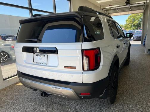 2026 Honda Passport AWD TrailSport Elite