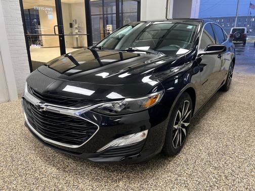 2020 Chevrolet Malibu FWD RS