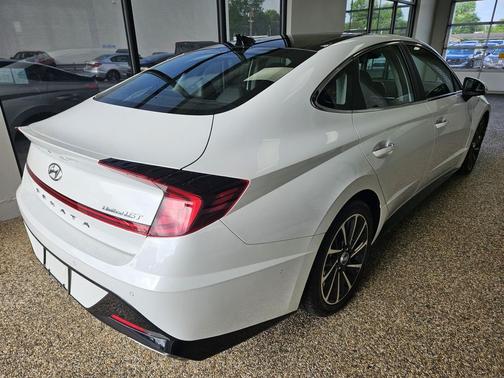 Quartz White 2020 Hyundai SONATA Limited