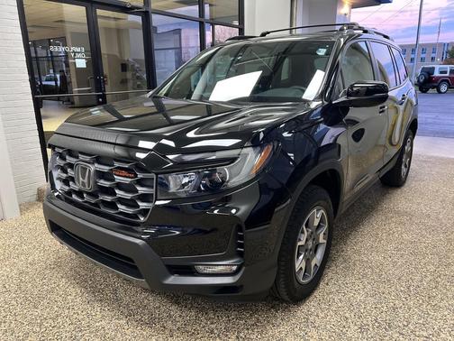 2023 Honda Passport AWD TrailSport