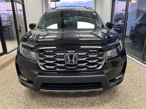 2023 Honda Passport AWD TrailSport