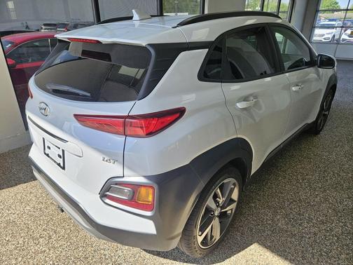 Chalk White 2021 Hyundai KONA Limited