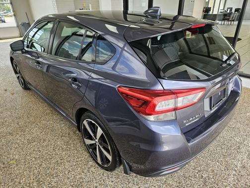 Carbide Gray Metallic 2017 Subaru Impreza 2.0i Sport
