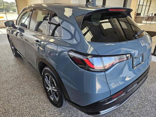 Nordic Forest Pearl 2025 Honda HR-V EX-L