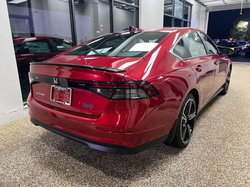 2025 Honda Accord Hybrid Base