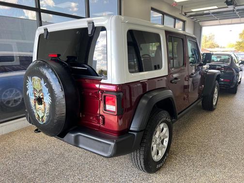 2021 Jeep Wrangler Unlimited Islander 4x4