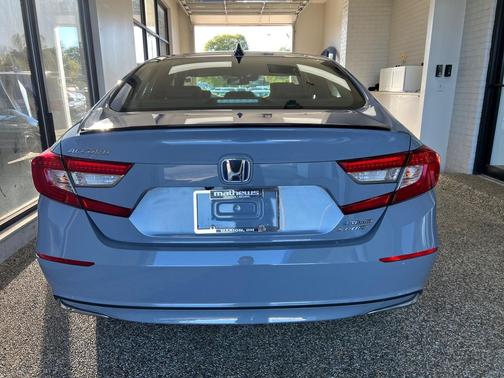2022 Honda Accord Hybrid Base