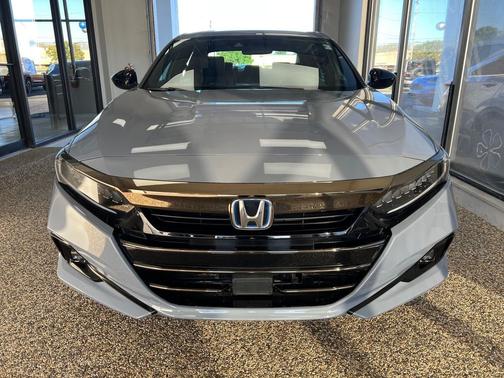 2022 Honda Accord Hybrid Base